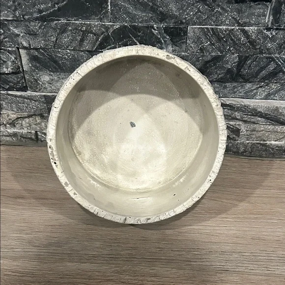 Textured Cream Ceramic Bowl - Neutral Decorative - Picture 4 of 8